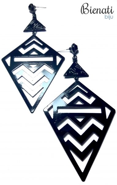 BG090 PT - Brinco Losango Preto