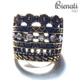 Cód. AN047 - Anel Dourado com detalhes em Strass