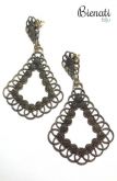 BG065 - Maxi Brinco Triângulo com Detalhes - Dourado Velho