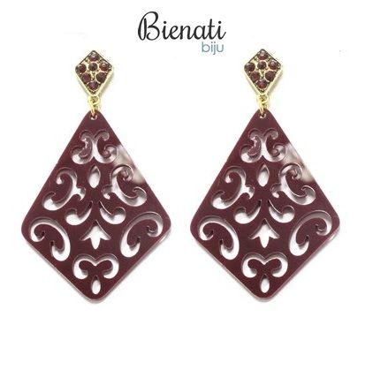 BG060 - Maxi Brinco Acrilico Querubin - Vinho