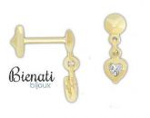Cód. BI009 - Brinco infantil folheado a ouro c/ pedra de strass, coração e tarraxa Baby