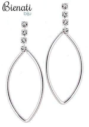 Cód. BS2585 P - Brinco folheado a prata c/ adereço de fio em formato oval e pedras de strass