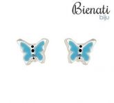 BS2600 P - Brinco folheado a prata em forma de uma borboleta