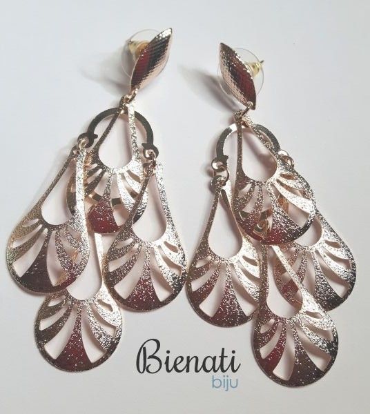 Cód. BG045 - Brinco dourado gotas
