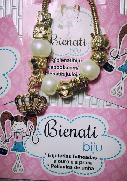 Cód. PU036 - Pulseira inspiração pandora dourada com detalhe em pérola